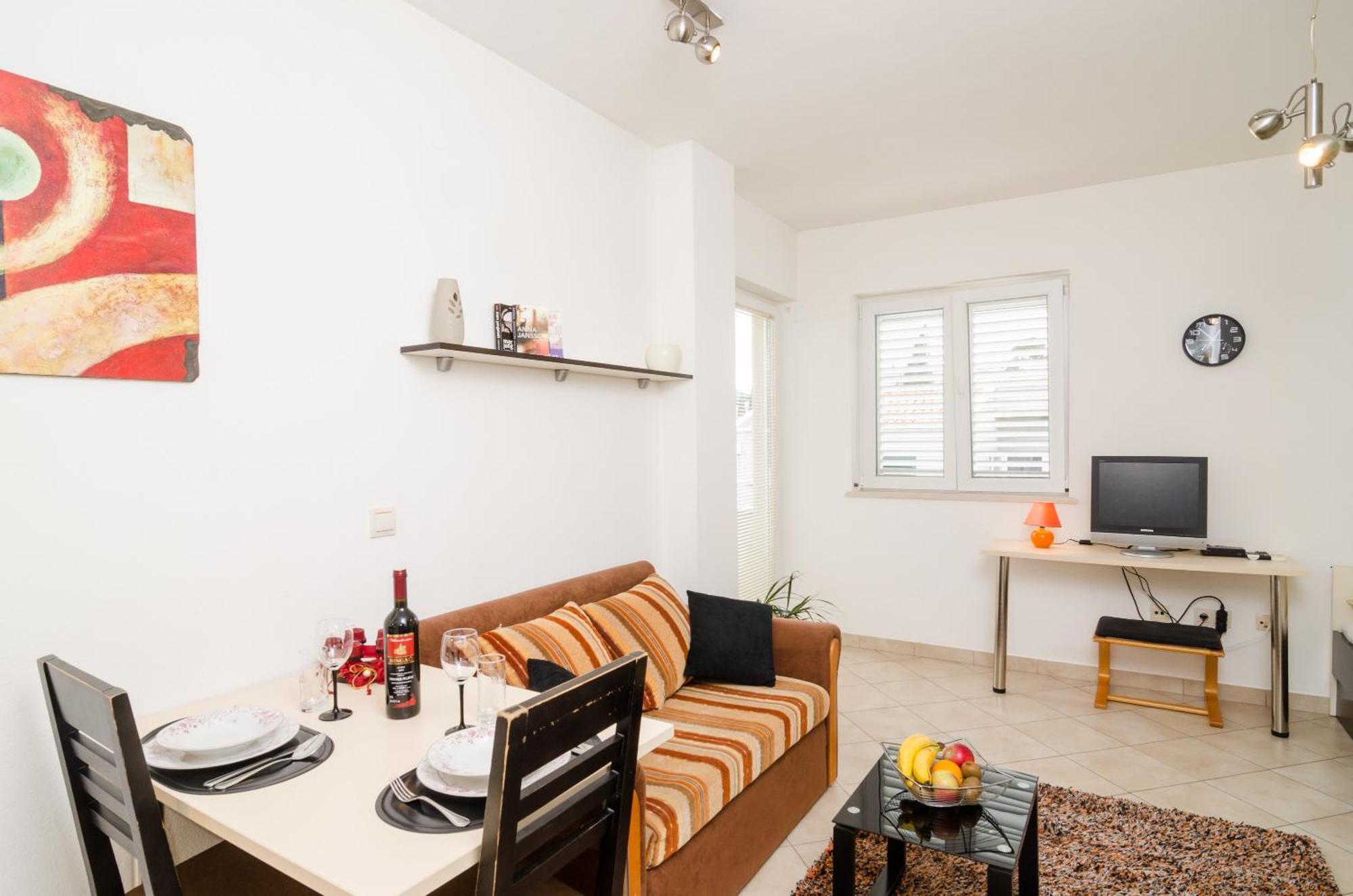 Summer Apartman *
